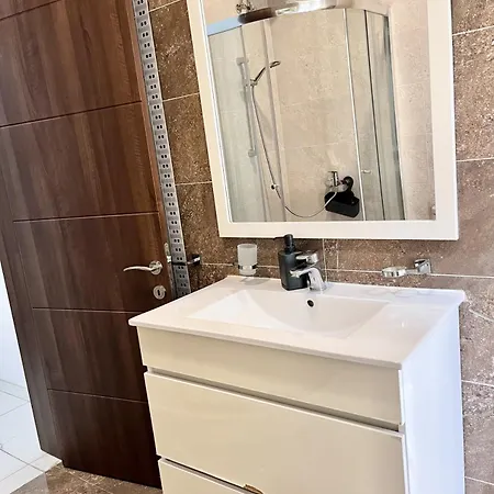 Appartamento 1 Bedroom In Sliema, Malta *